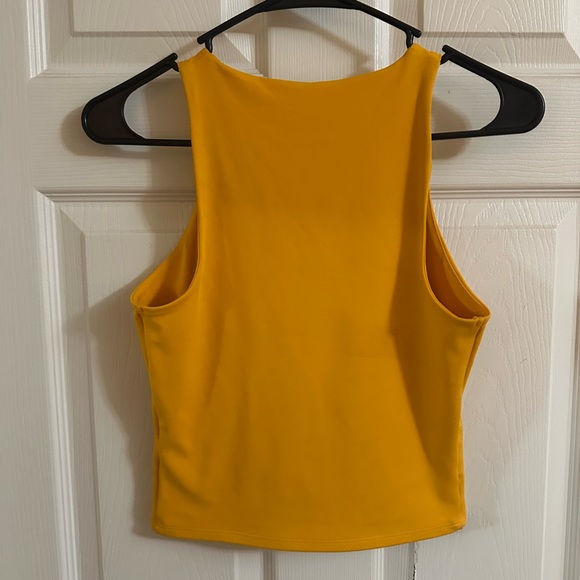 Express Top - Picture 3 of 3